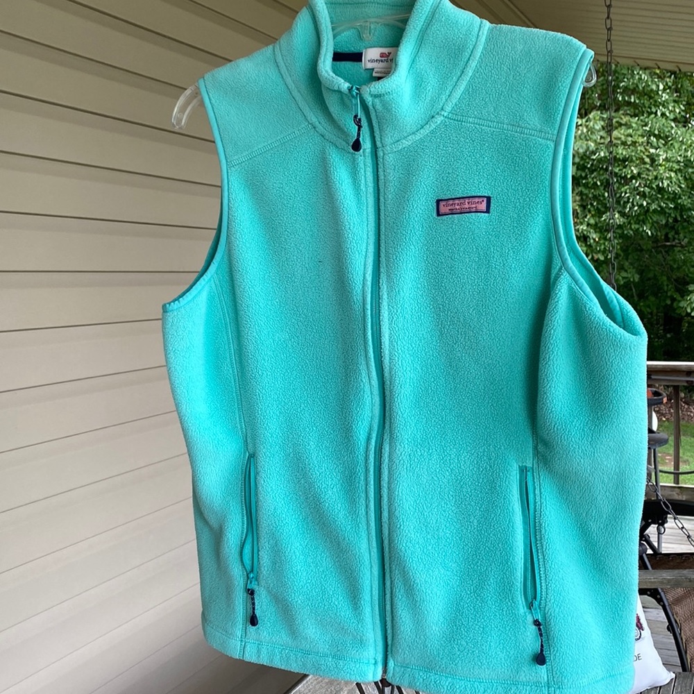 Vineyard Vines